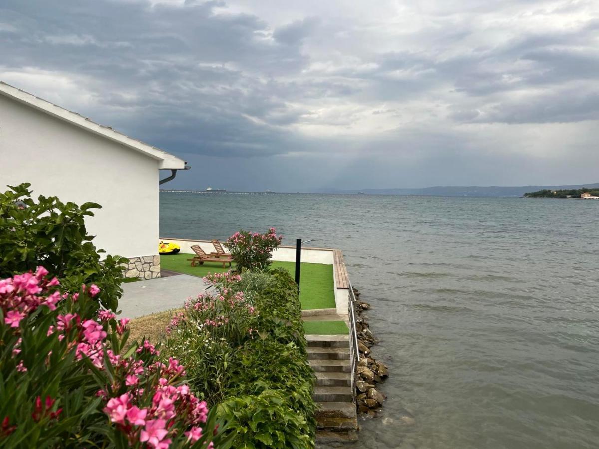 Villa Olga - Uniqe House With Private Beach Ankaran Extérieur photo